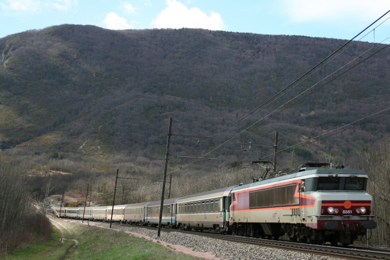 CC6561 dans la courbe dArtemare