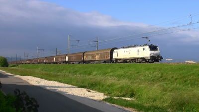 Train Régiorail avec la BB27125M Livrée ETF